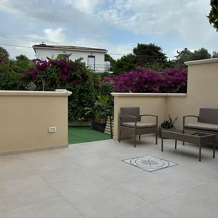 公寓 La Stella Dei Venti 恩佩多克莱港